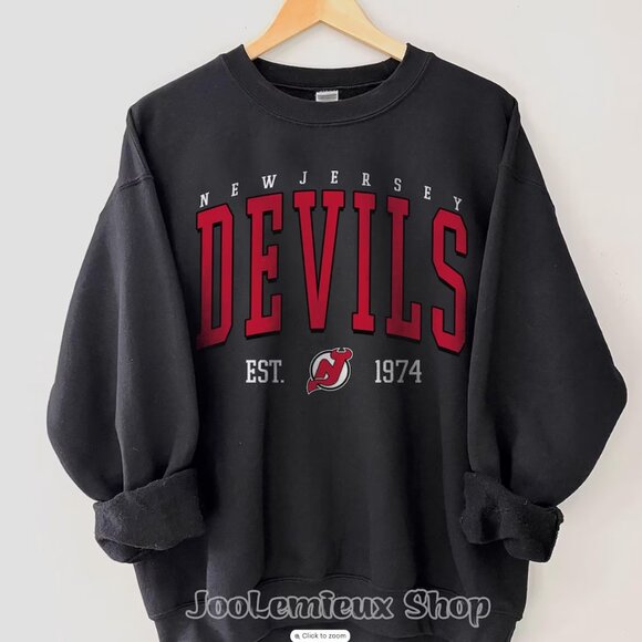 New Jersey Devils Shirt 1974 Sweatshirt Hockey Retro 90s Unisex Shirt - Picture 2 of 3